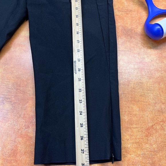 Swing control pants, black size 10 Crop golf pants - Picture 5 of 8